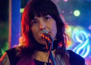 An event photo of the singer of the band Birds & Arrows.